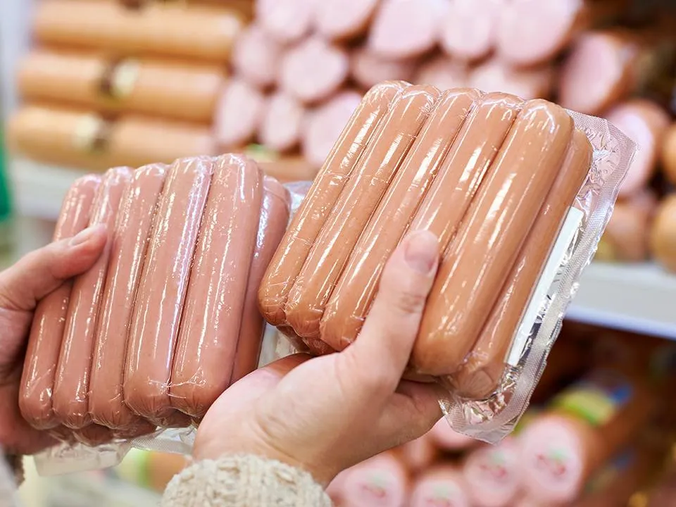 Опасная еда каждый день: эти продукты провоцируют развитие рака