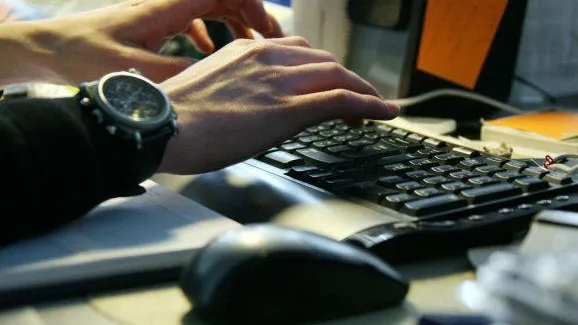 Пятьдесят хакеров, похитивших 1,7 млрд рублей, задержали в России