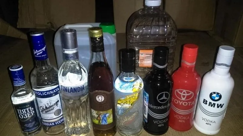 Сотни бутылок алкоголя изъяли из незаконного оборота в Лобне