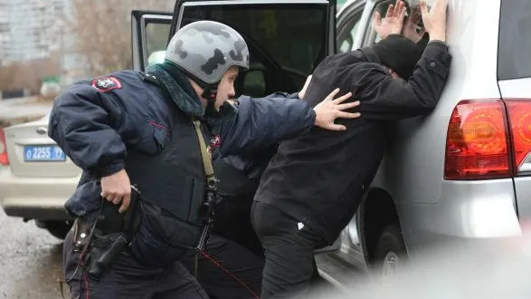 Воры, которые за несколько месяцев вынесли 3,5 млн руб из 20 квартир в МО, задержаны