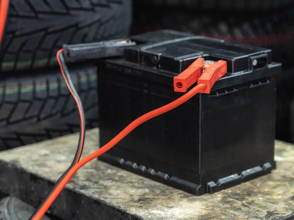 Не только замена шин: как подготовить машину к зиме, чтобы избежать дорогого ремонта и аварий