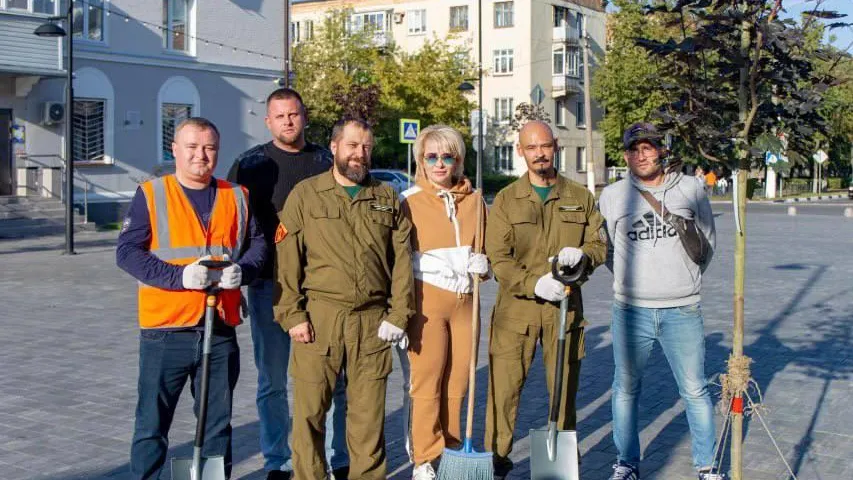 В подмосковной Электростали активно прошла экологическая акция по посадке деревьев