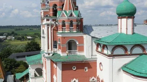 Восточный фасад колокольни. Вид с Красной башни.