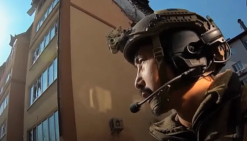 скриншот с видео