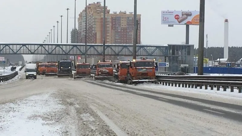 Дорожные службы Подольска работают в усиленном режиме из-за снегопада