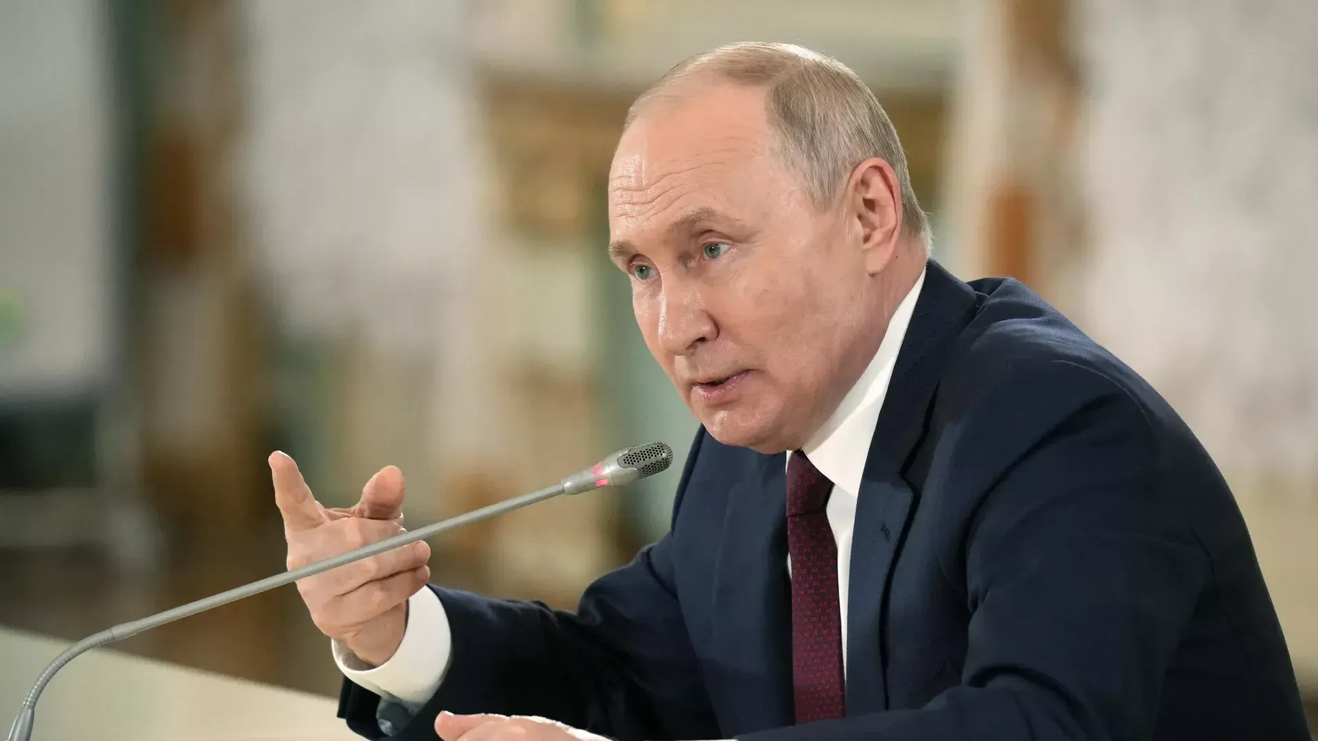 Путин описал принцип зерновой сделки четырьмя словами монтера Мечникова
