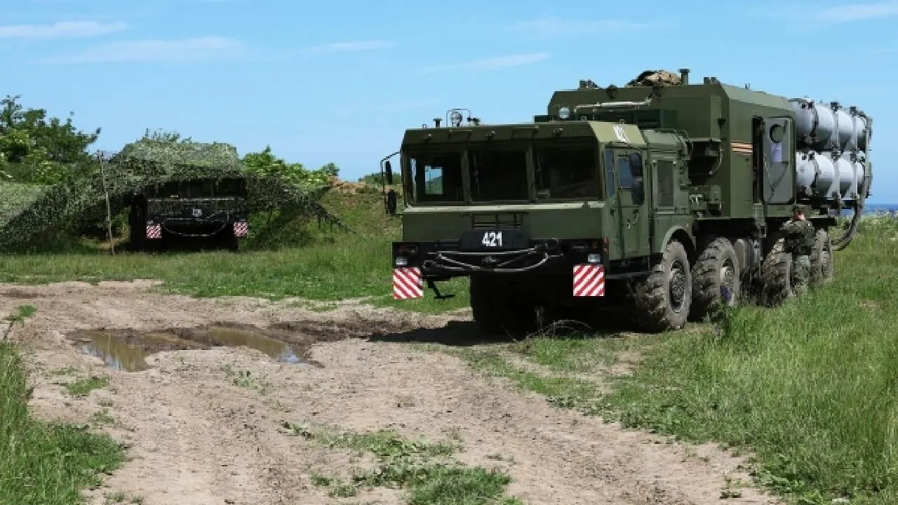 Под Калининградом провели учения с использованием ракетных комплексов «Бал» и «Бастион»