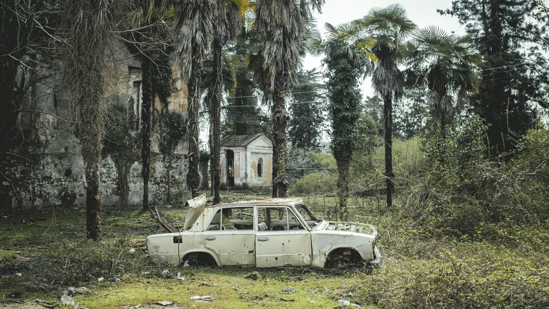 Окуми — село в Абхазии. Florian Bachmeier/imageBROKER.com