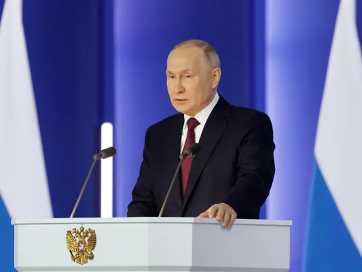 «Сигнал Западу»: политолог объяснил заявление Путина о ДСНВ