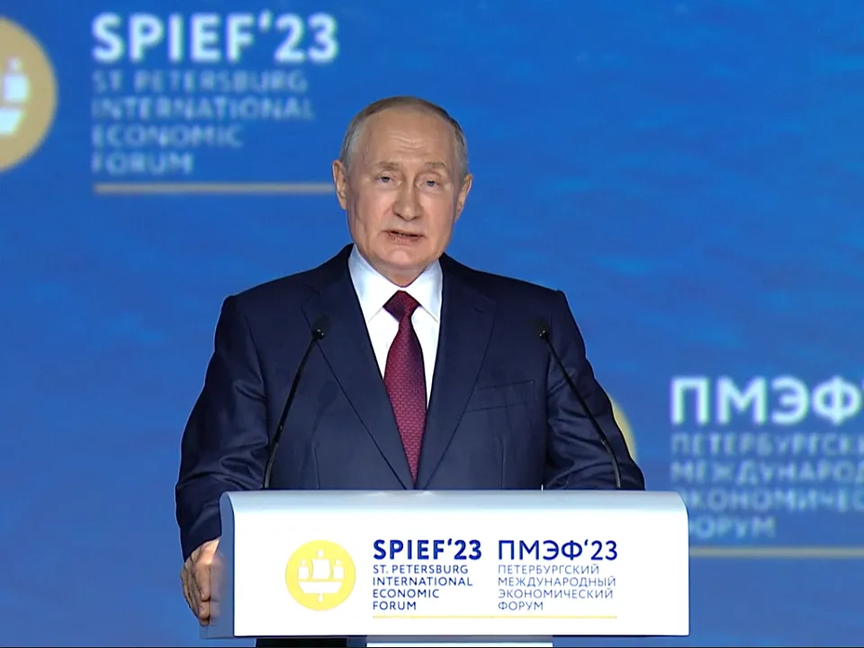 «Монополия Белого дома уходит в прошлое»: Путин дал четкий сигнал в своем выступлении на ПМЭФ
