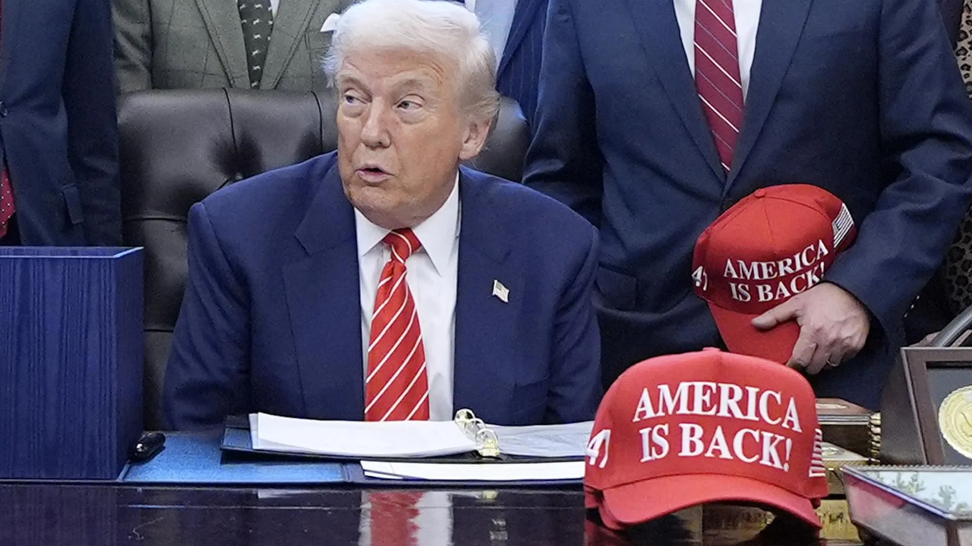 CNP/ADM/Capital Pictures