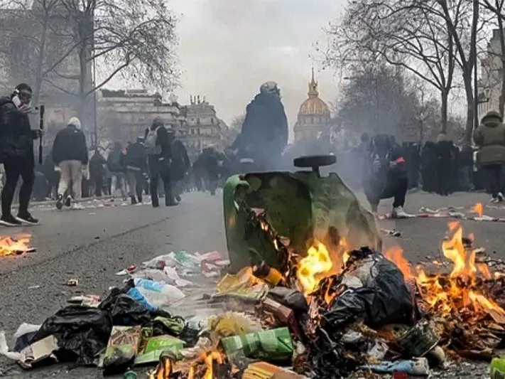 «Митингами кто-то управляет»: в Госдуме высказались о протестах во Франции