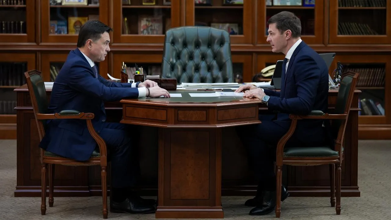 Губернатор Подмосковья провел рабочую встречу с главой Люберец