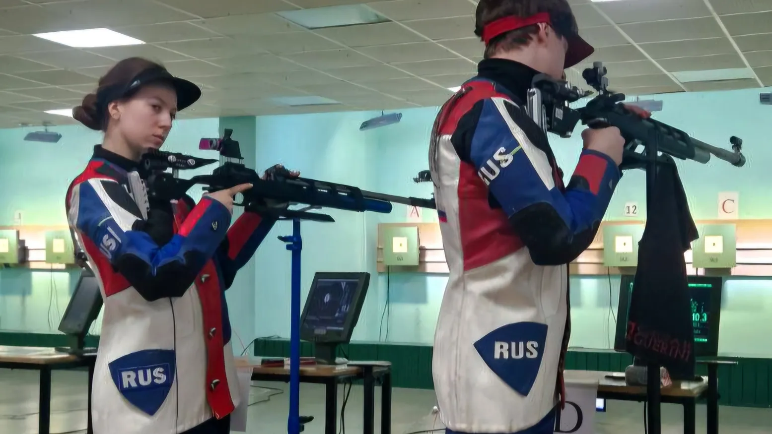 Фото: городской стадион «Авангард»