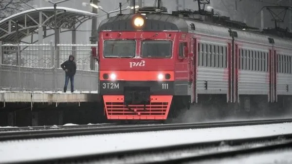 Женщина погибла под колесами электрички в Сергиевом Посаде