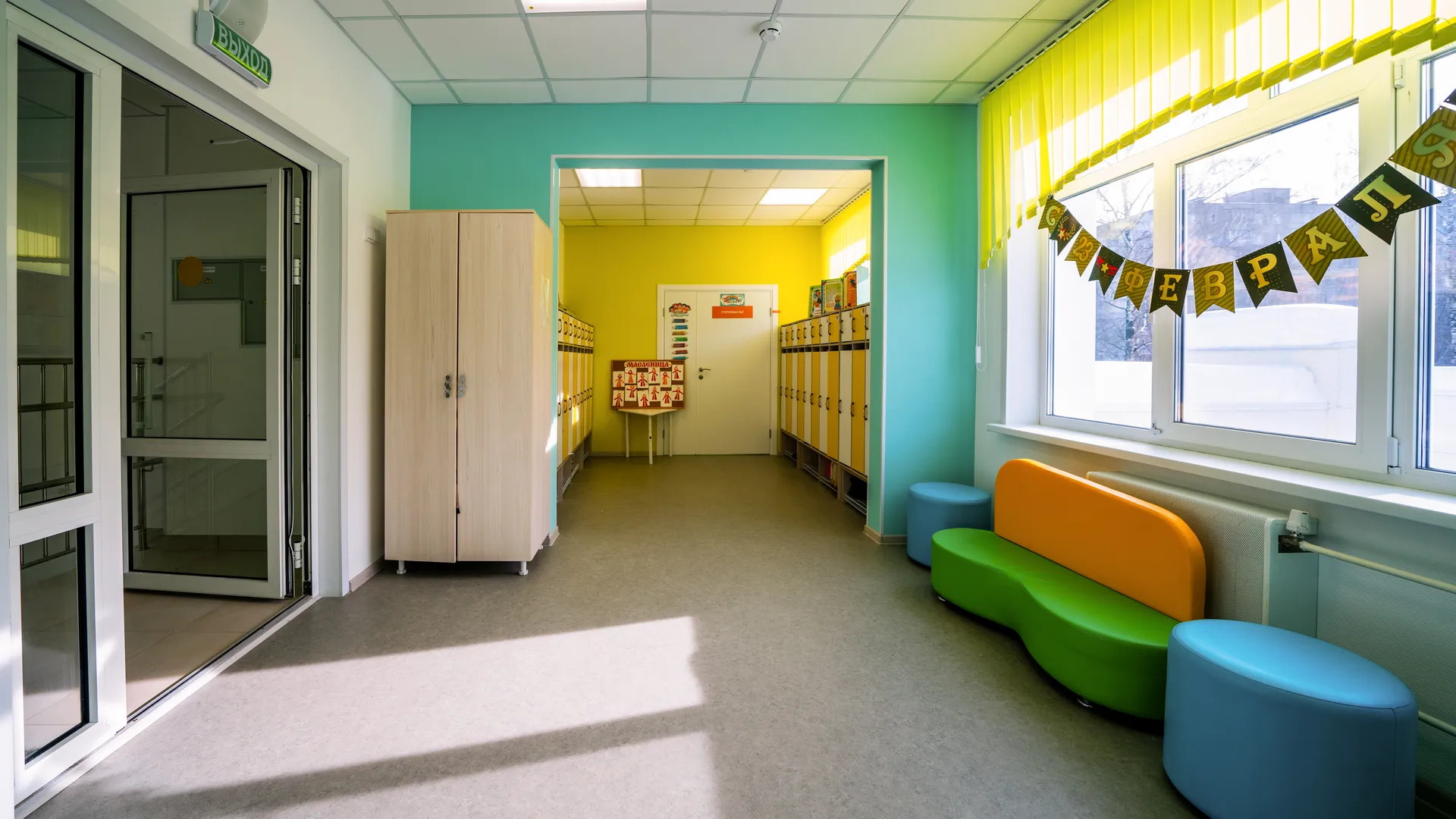 Открытый перелом на уроке музыки: в Наро-Фоминске педагог прижала пальцы девочки крышкой пианино