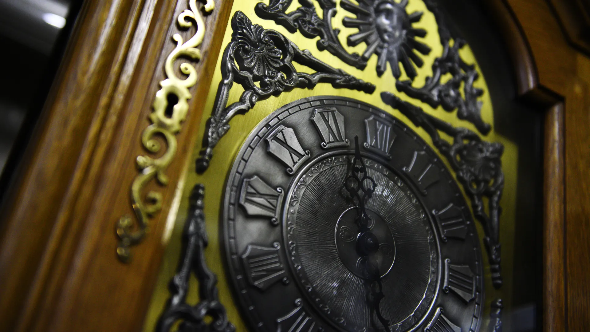 До ядерной полуночи осталось 85 секунд: символические часы переведены вперед