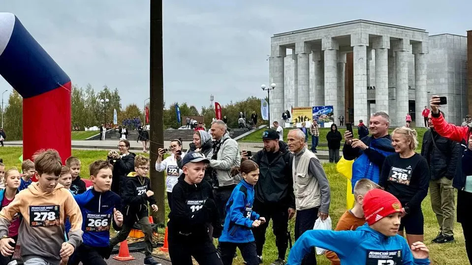 Забег для взрослых и&nbsp;детей пройдет в&nbsp;музее-заповеднике &laquo;Горки Ленинские&raquo; 9&nbsp;мая