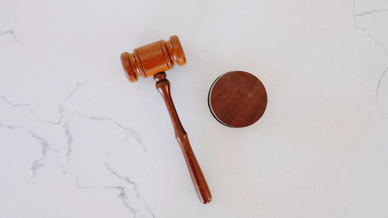 Женщину приговорили к 3 годам колонии за пособничество в мошенничестве в Подмосковье