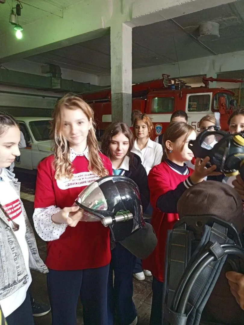 Фото: Средняя школа № 1 им. В. Н. Леонова