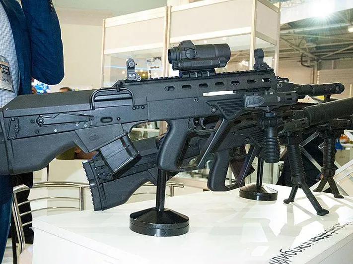 Военный эксперт раскритиковал украинский вариант автомата Калашникова