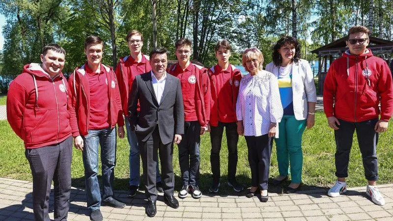 Губернатор Подмосковья поздравил призеров Азиатской олимпиады по физике