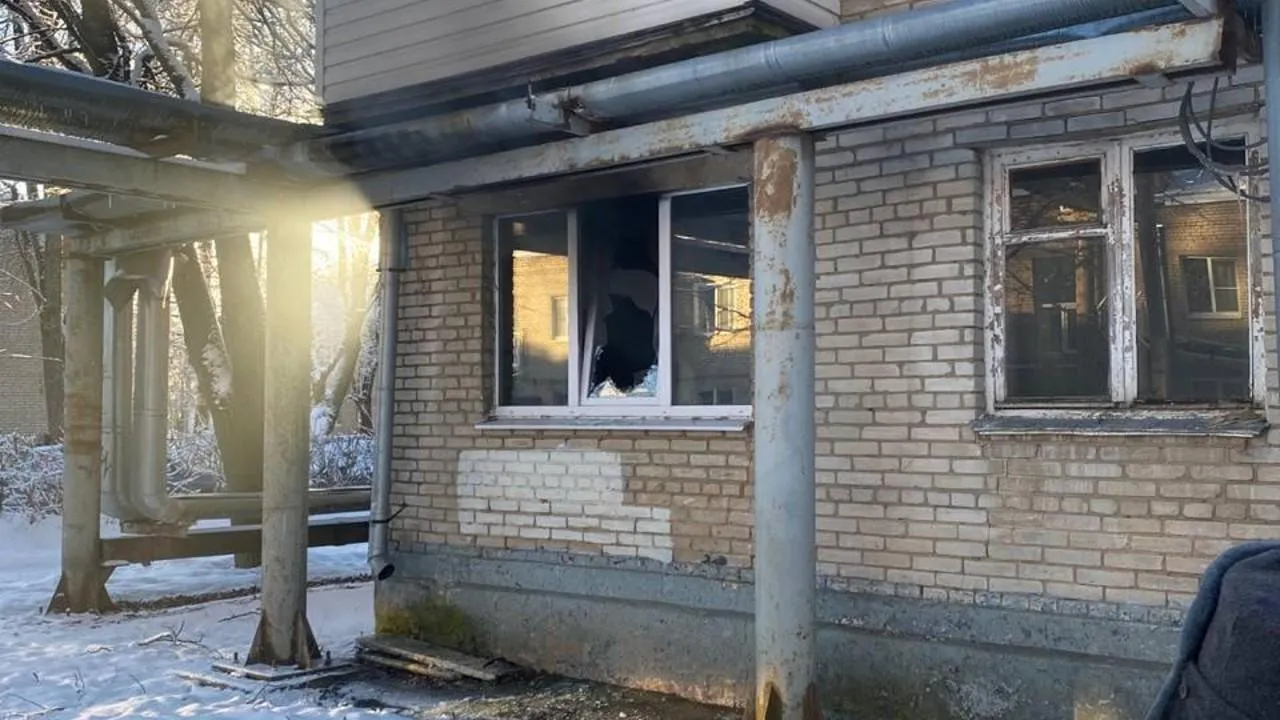 Спасатель в Сергиевом Посаде в свой выходной вынес инвалида из горящей квартиры и потушил пожар
