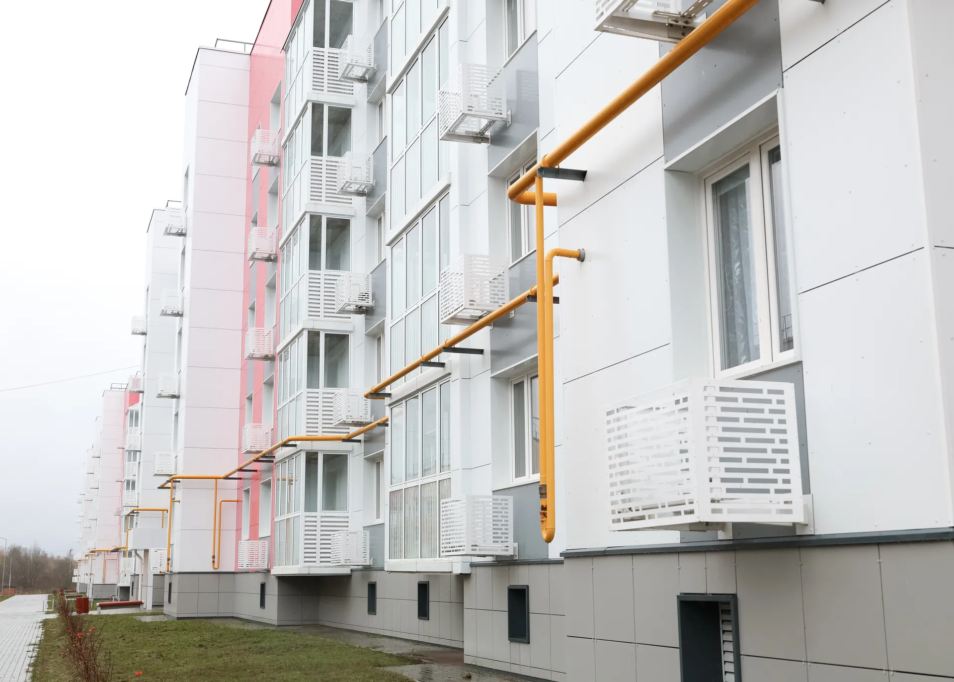 Новые дома на 2-м Шаховском проезде в Волоколамске