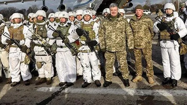 Украинский десантник «перепутал» шеврон СС «Мертвая голова» с пиратским флагом