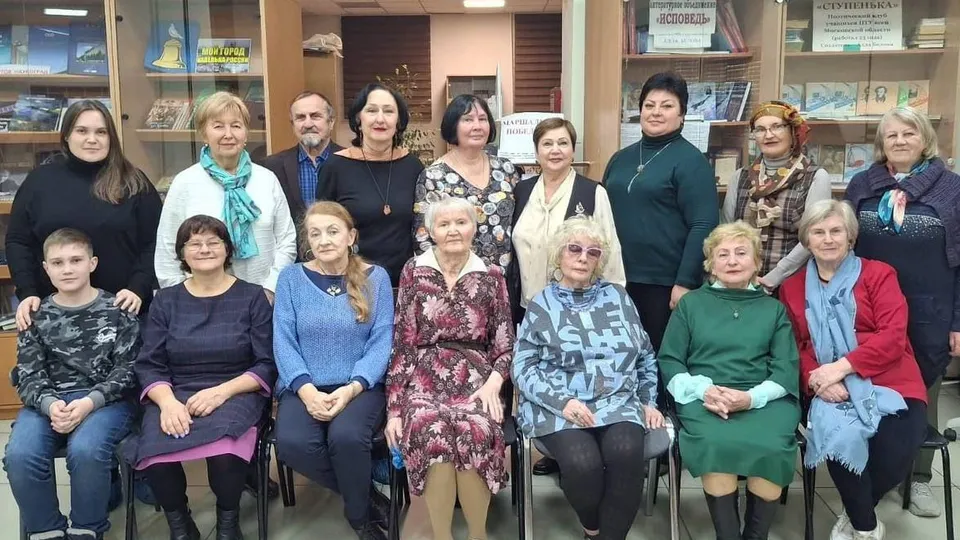 Участники творческого вечера. Фото: t.me/biblioteki_reutov