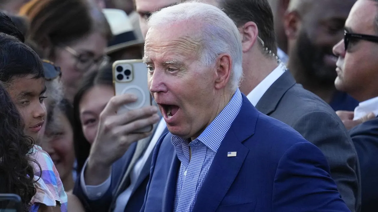 «Разговор, во время которого ты вздремнул»: американцы пристыдили Байдена за очередную оплошность