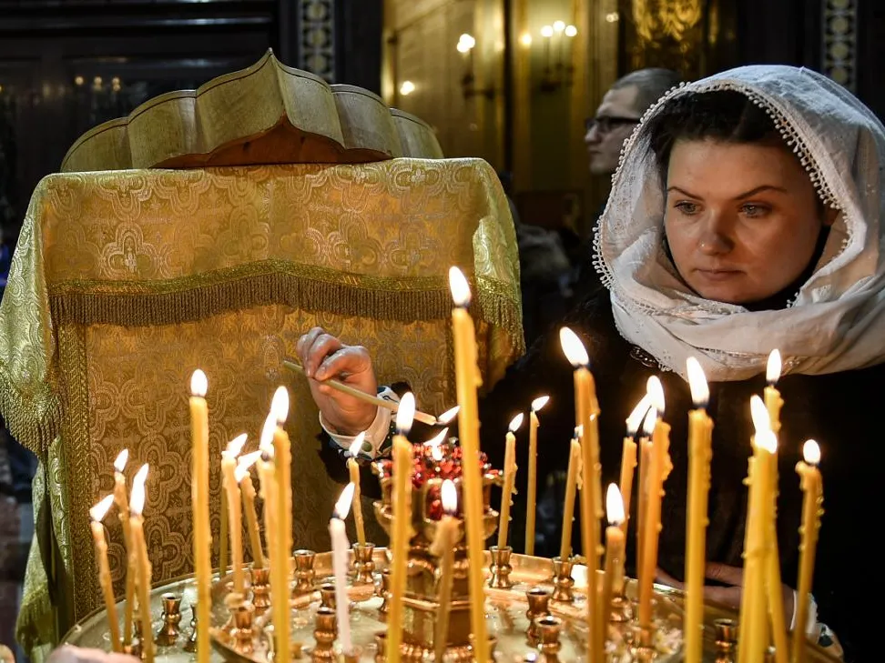 «Не просто яркая картинка в мессенджере»: в РПЦ рассказали, как правильно праздновать Рождество