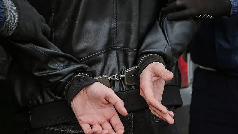 Двух мужчин, сбежавших из изолятора в Истре, задержали в Подольск е
