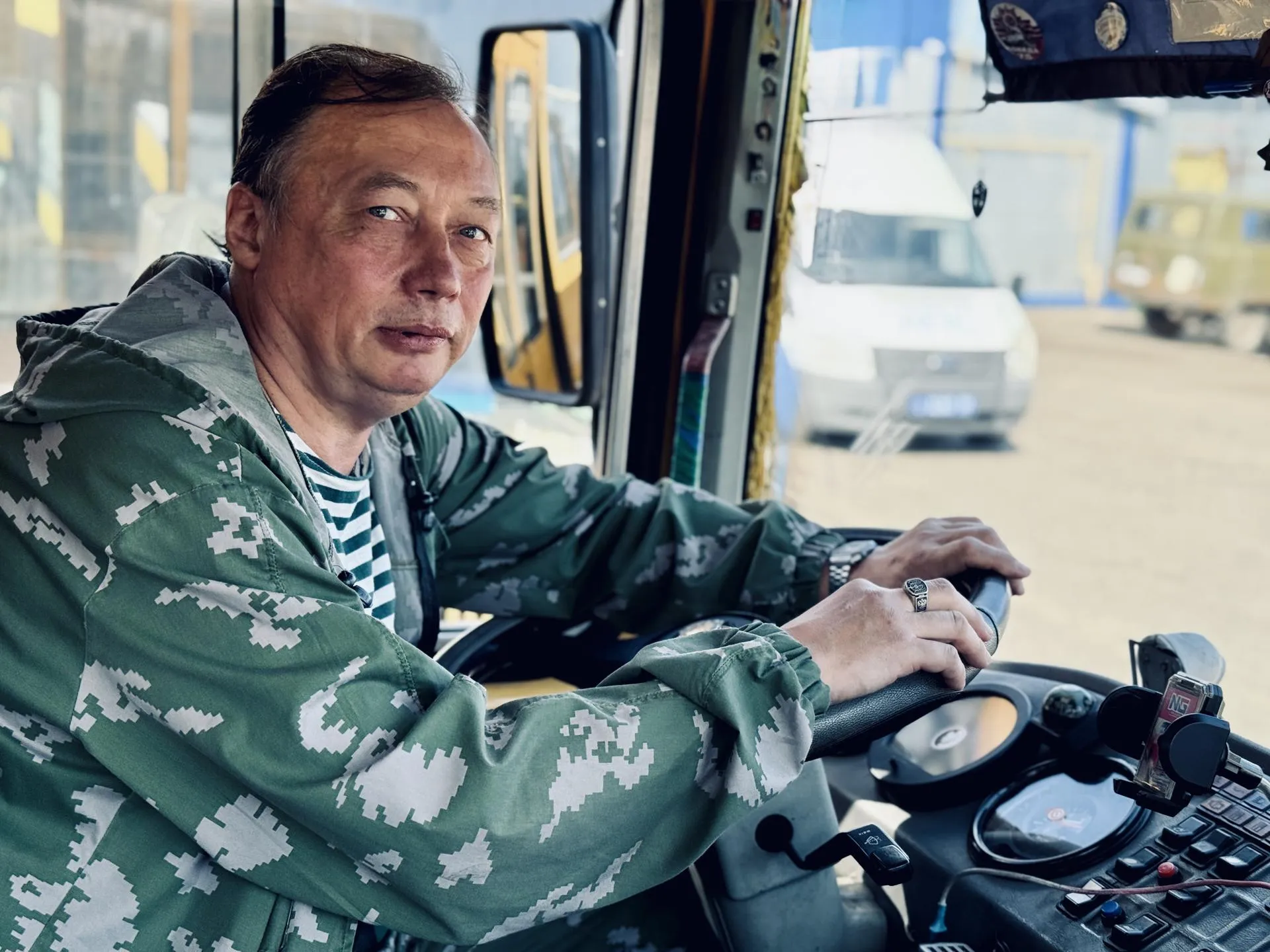 Вячеслав Кудряшов, водитель автобуса Власовской школы №13.&nbsp;Фото: Ольга Стаферова &nbsp;