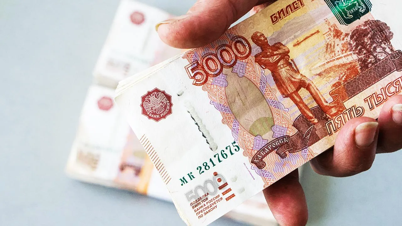 «Деньги должны работать»: как начать получать пассивный доход, если нет средств
