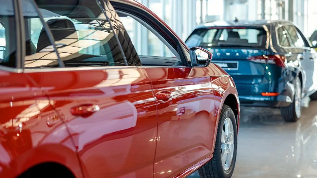 istockphoto.com/PixelsEffect