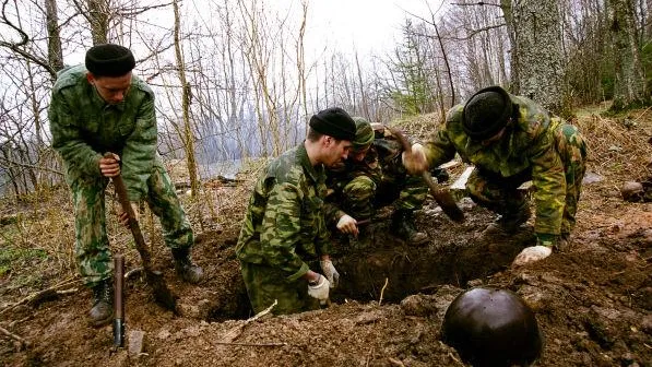 Останки 94 человек обнаружили поисковики в Рузском районе