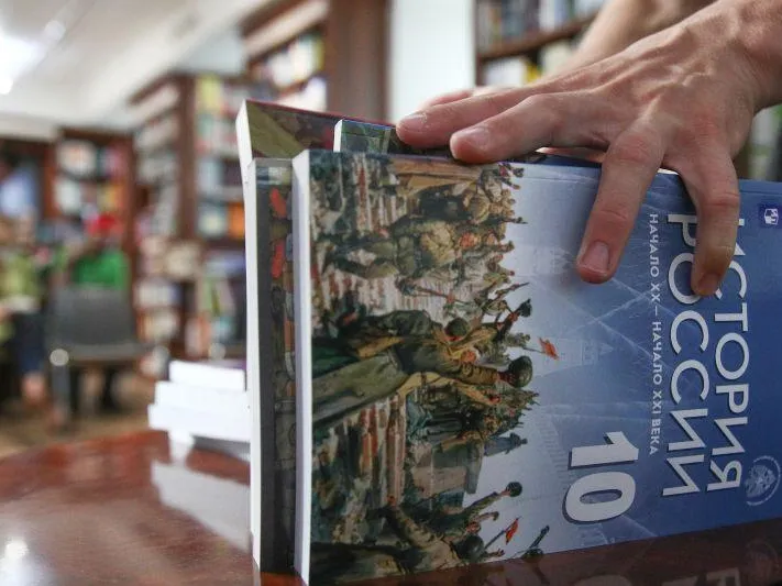 В Госдуме рассказали, как нужно преподавать историю СВО
