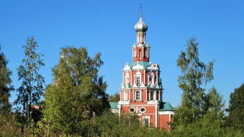Смоленская церковь в селе Софрино
