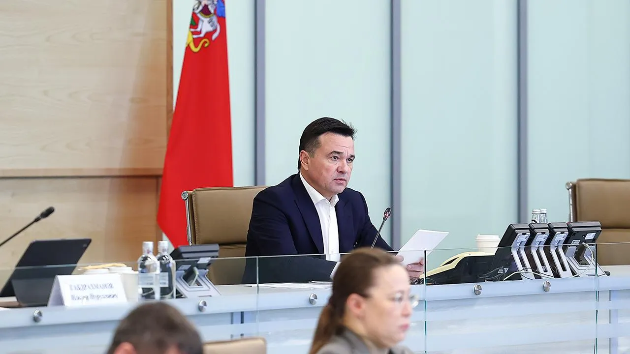 Антон Чернов
