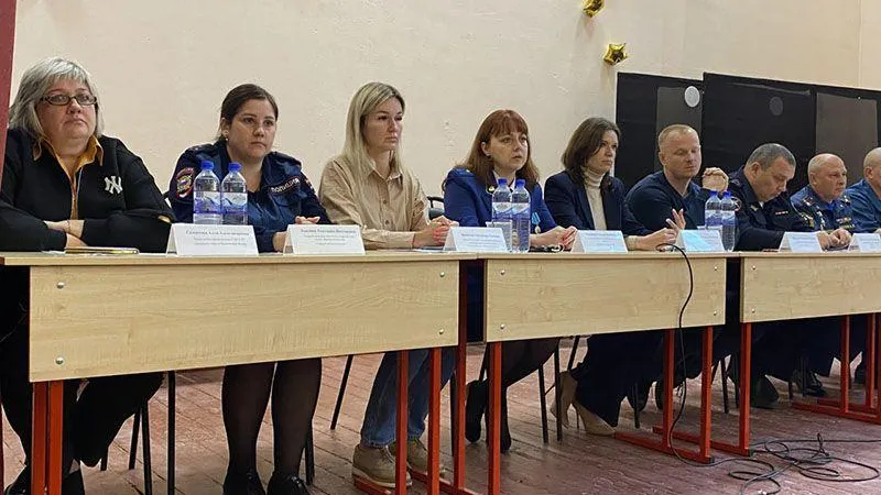 Беседы о безопасности дорожного движения регулярно проводят в Павловском Посаде