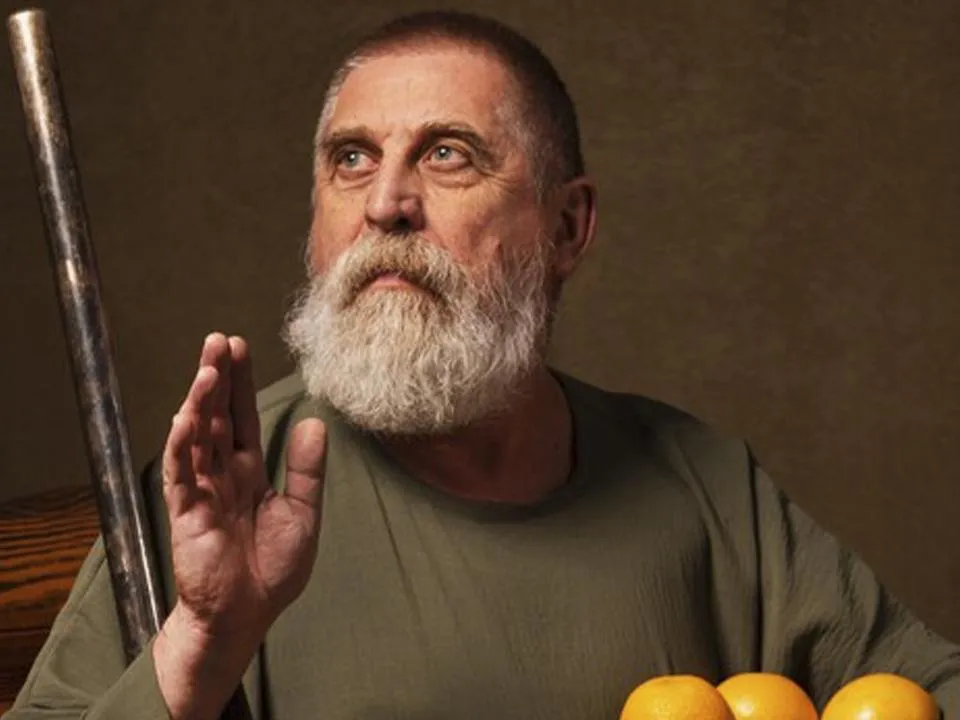 «Попросите прощения»: ясновидящая рассказала, как войти в контакт с духами предков