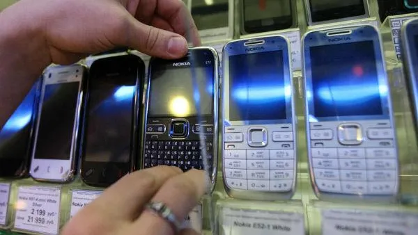 Два телефона, барсетку и 50 тысяч рублей украл житель Подмосковья в Зеленограде