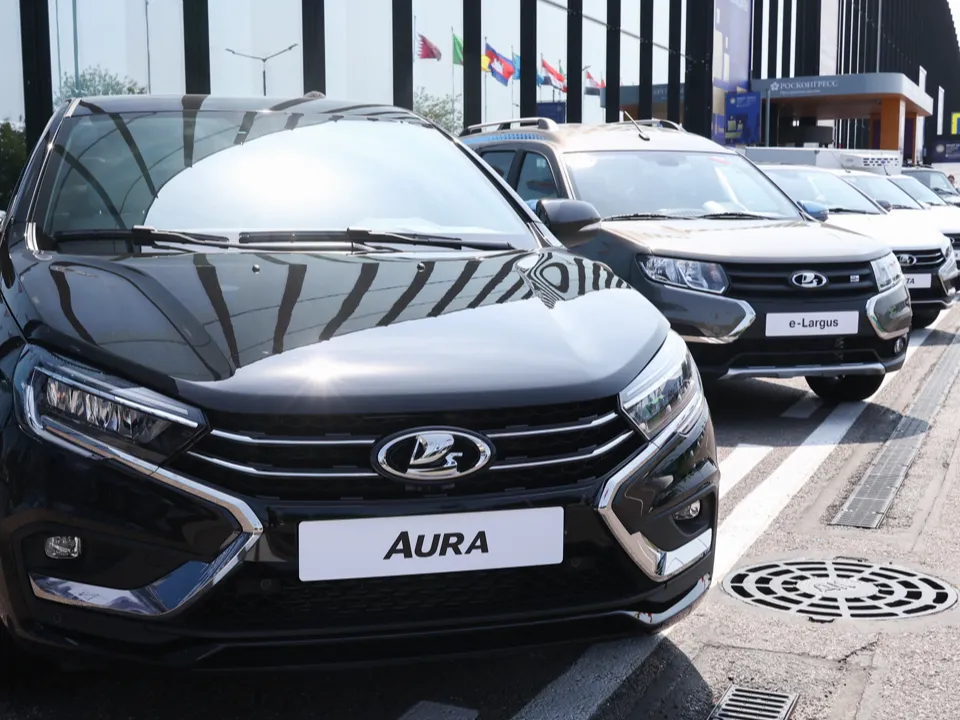 Создана для чиновников: выяснилось, почему россияне не будут покупать новую машину «АвтоВАЗа»