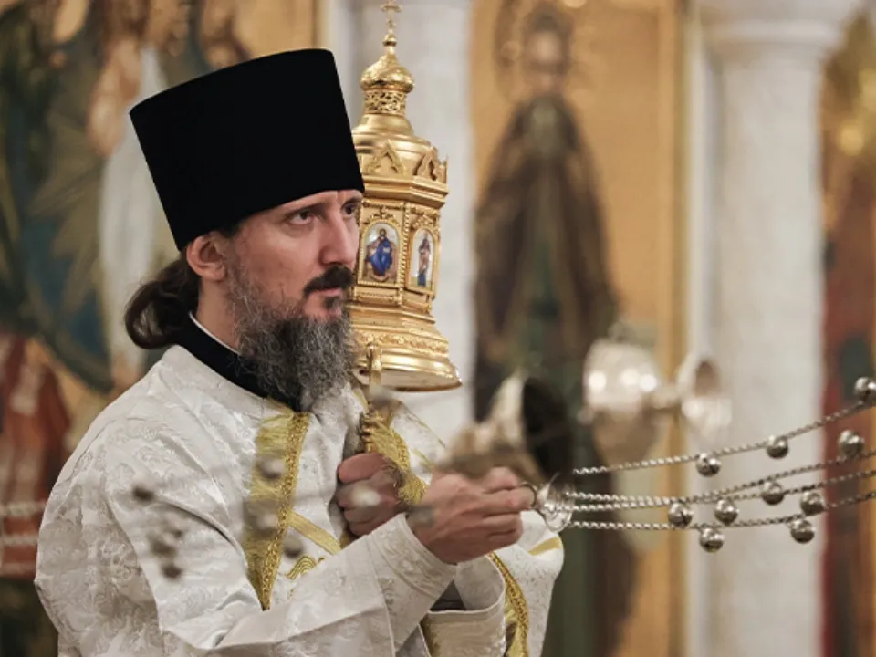 Отец Николай рассказал, в какие дни запрещено венчаться в церкви