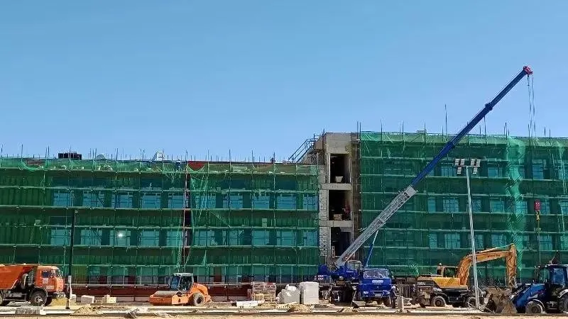 Половина работ по возведению новой школы уже выполнена в подмосковных Котельниках