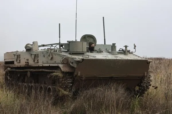 Боевые стрельбы из ПТРК «Хризантема» на полигоне в Калининградской области