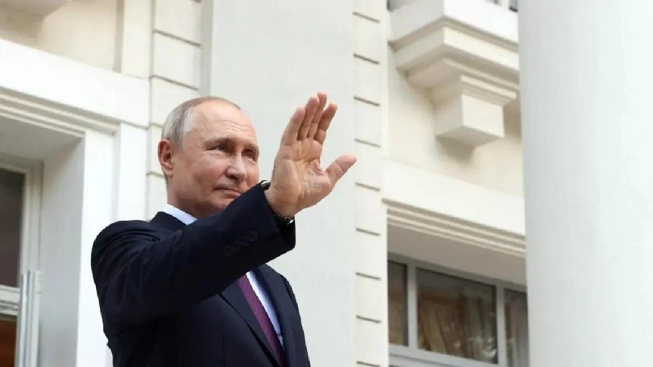 Путин поздравит москвичей с Днем города