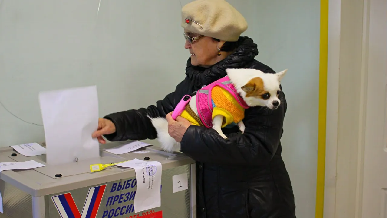 Елена Касакова