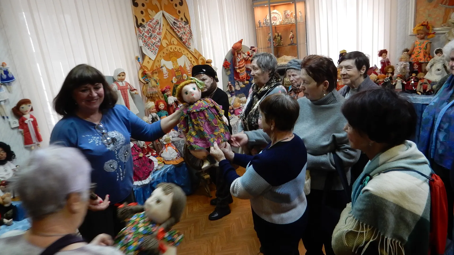 Фото из архива библиотеке-музея кукол